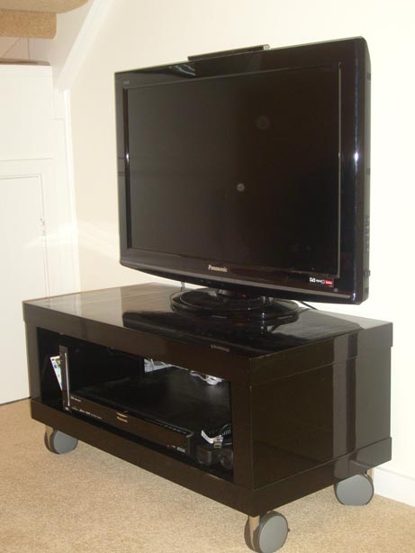 image of TV and Wii