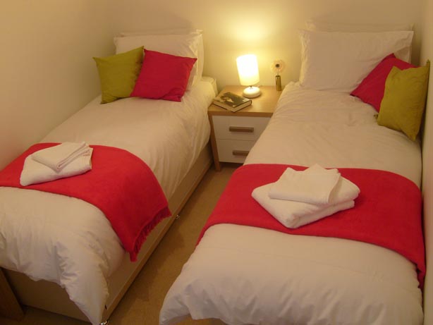 image of twin beds